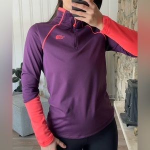 The North Face Quarter Zip Pullover